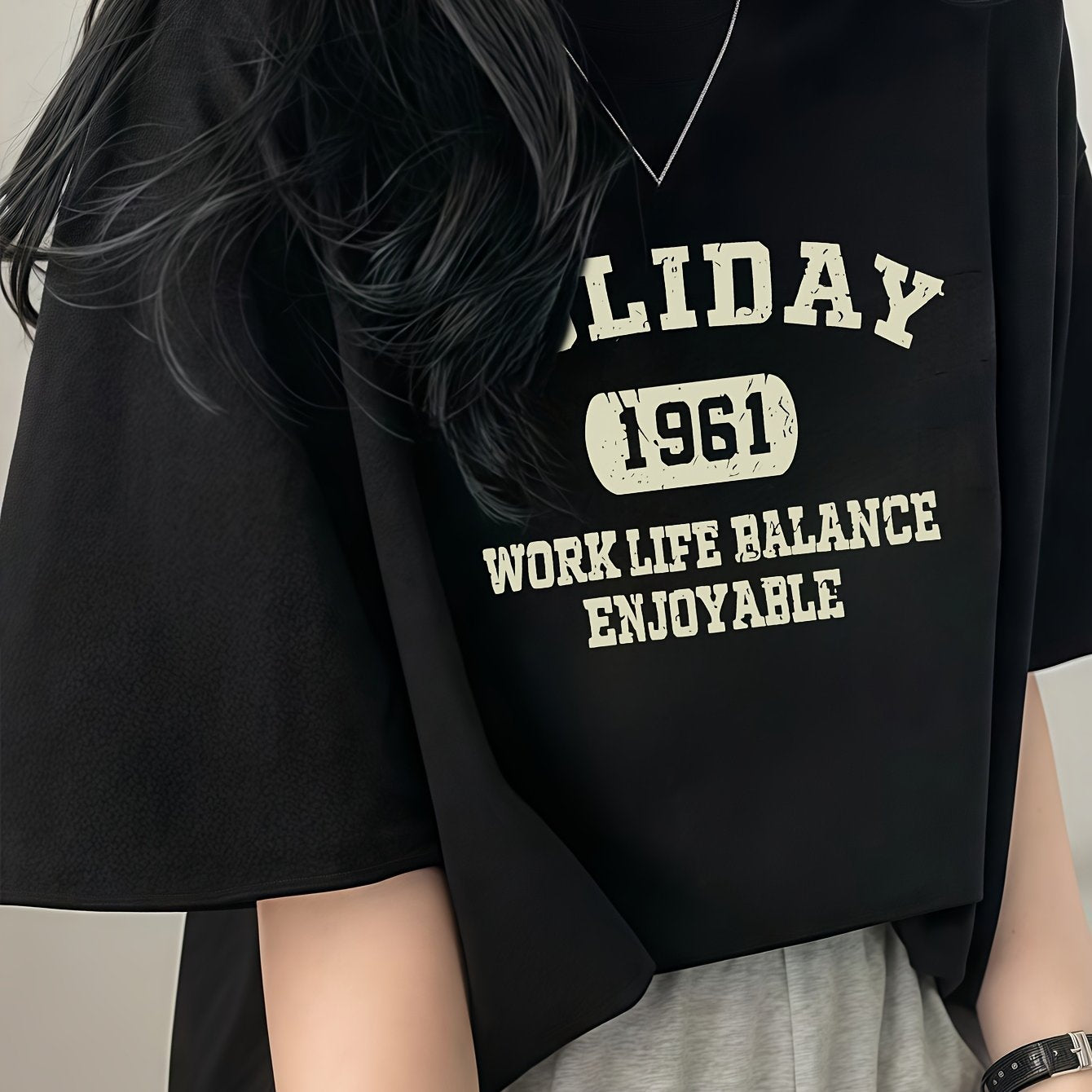 חולצת רטרו משוחררת